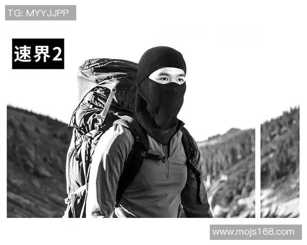 足球明星佩戴的头套帽子背后的时尚潮流与运动科技揭秘